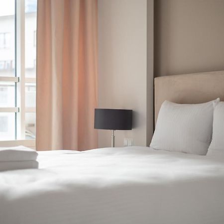 Grzybowska Platinum Apartment Tower A 华沙 外观 照片