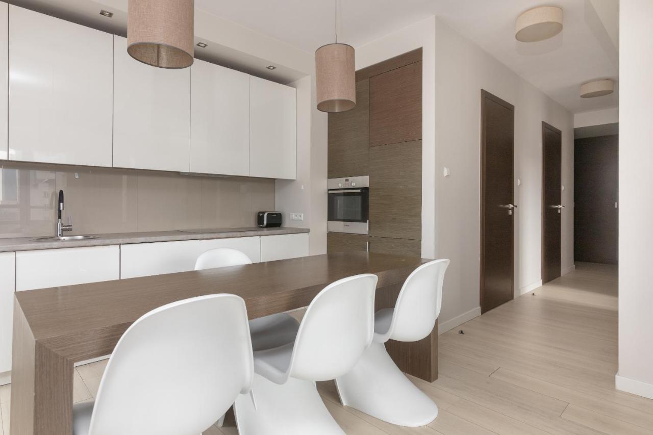 Grzybowska Platinum Apartment Tower A 华沙 外观 照片