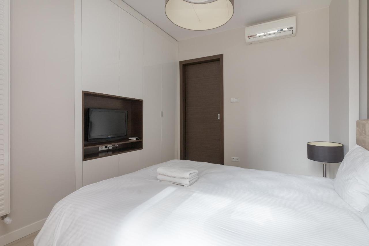 Grzybowska Platinum Apartment Tower A 华沙 外观 照片